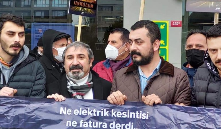 Pendikli CHP’liler Elektrik Zammını Protesto Etti!