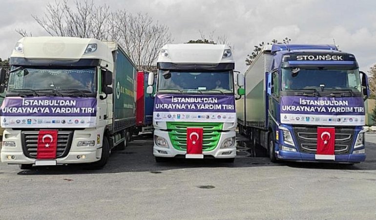 İBB’den, Ukraynalı göçmenlere yardım eli