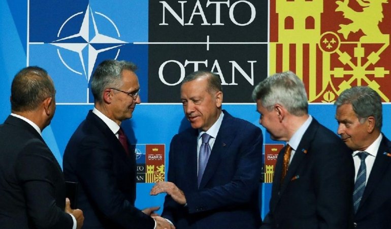 İKTİDAR ŞAŞIRTMADI: NATO Zirvesinde İsveç ve Finlandiya’nın önü Açıldı