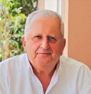 Gazeteci, CHP eski Milletvekili, AKP-FETÖ-CIA kumpasıyla 4 yıl 9 ay