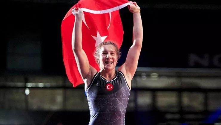 Yasemin Adar Yiğit