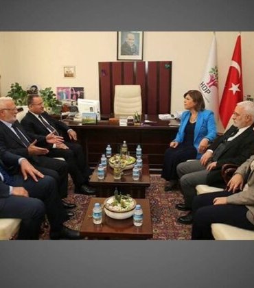 AKP-HDP-Bulusmasi-700x420