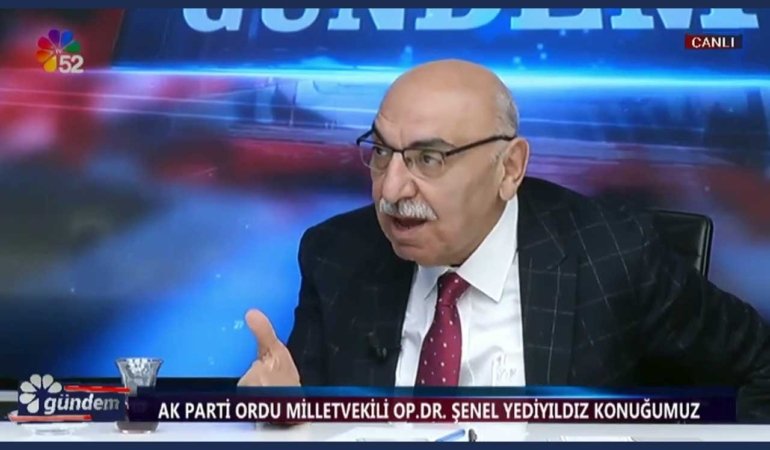 AKP’li Milletvekili Şenel Yediyıldız: Tayyip Erdoğan’ın Ayakkabısını  Yalamamız Lazım!