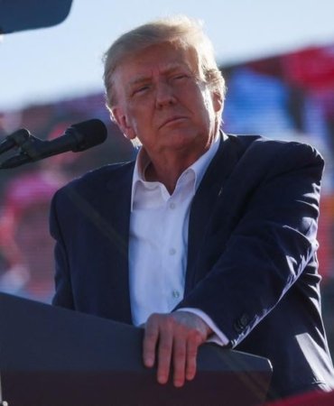 Trump Waco REUTERS TT 01