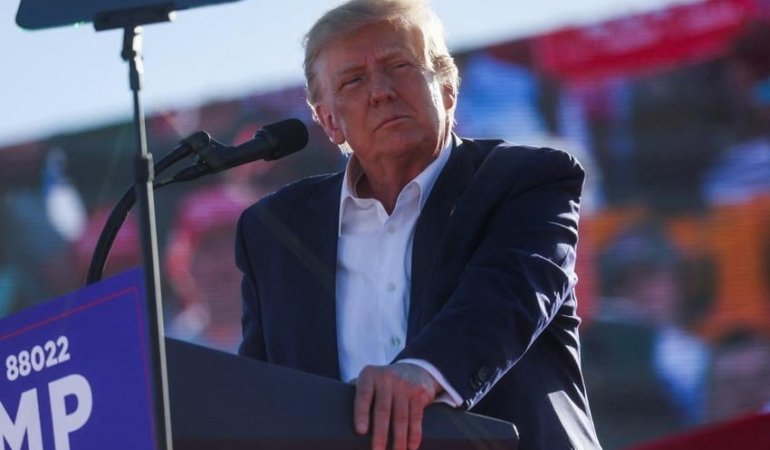 Donald TRUMP Hakkındaki Suçlamaları Reddetti