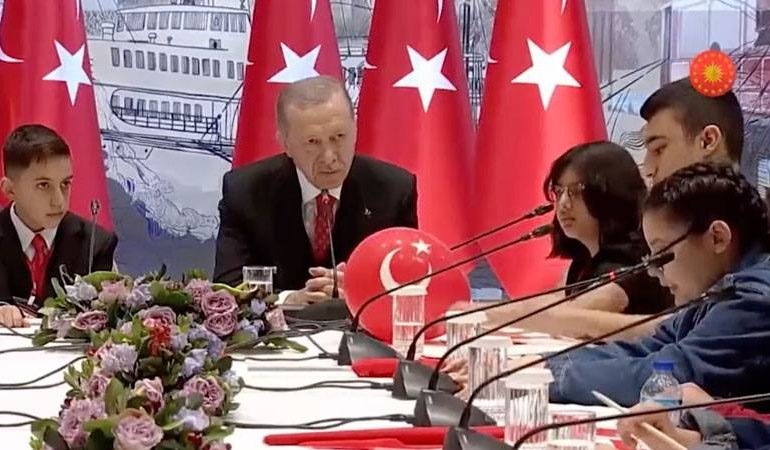 23 nisan tayyip