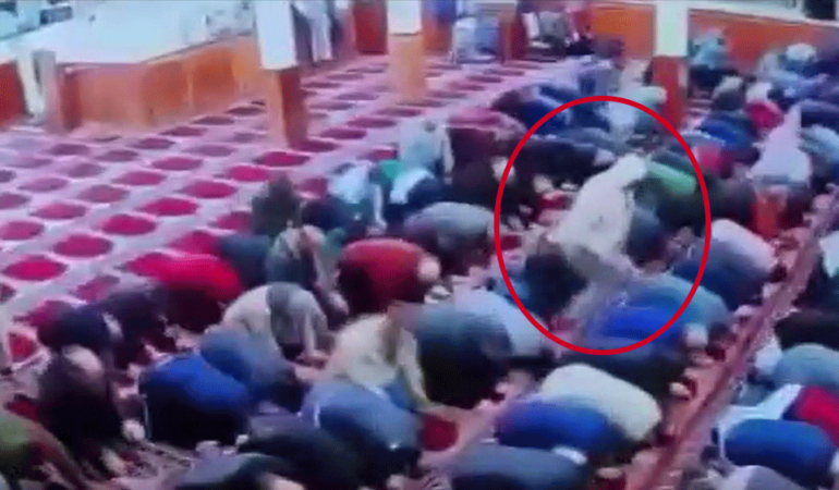 ABD’de Türk Saldırgan, Cami İmamını Bıçakladı!