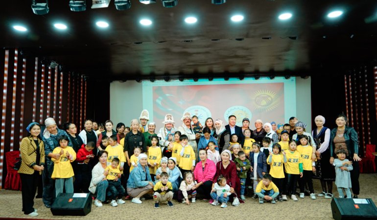 Kırgızistan’dan Türk Heyetine Büyük İlgi