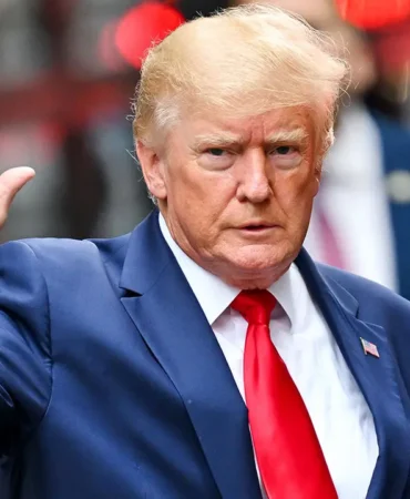 donald-trump-leaves-trump-tower-new-york-city