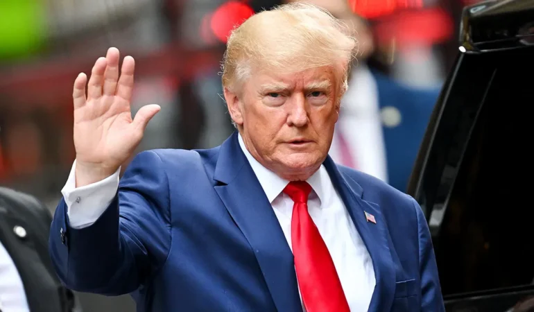 Donald TRUMP Hakim Karşısına Çıkıyor