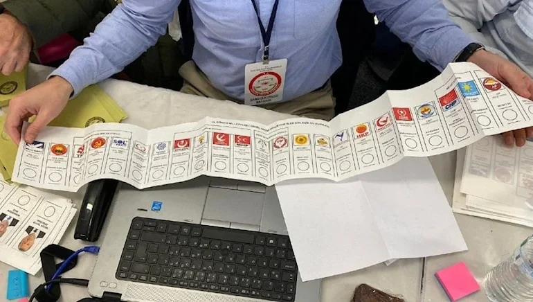 Seçime 9 Gün Kala AKP’ye “Evet” Mührü Basılan Oy Pusulası Ortaya Çıkt!