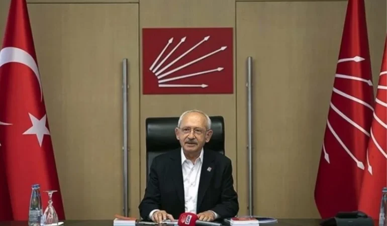 Kemal Kılıçdaroğlu, CHP MYK’nın İstifasını Kabul Etmedi