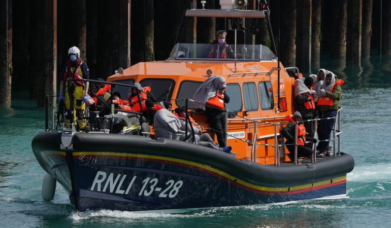 İngiltere Temyiz Mahkemesi, Ruanda’dan Yasa Dışı Yollarla Gelen Sığınmacıları Geri Göndermeyi Reddetti. İngiltere Hükümeti’nin Planı…