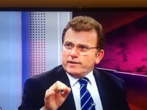 Ülkemiz bir ateş çemberinin ortasında, her türlü tehditlere açık bir