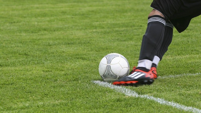 Spor dünyası yasta Bir döneme damgasını vuran Brezilyalı futbolcu yaşamını yitirdi.