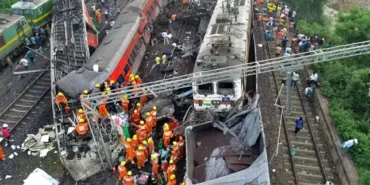 hindistan-tren-kazasi