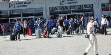 ruslar-apart-otelleri-doldurdu-1664847631