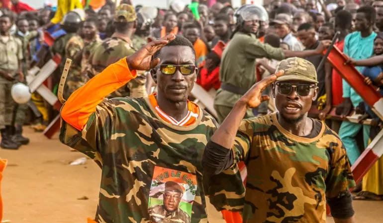 Nijer’in 3 yıllık geçiş hükümeti planını reddeden ECOWAS: Nijer halkına savaş ilan etmedik
