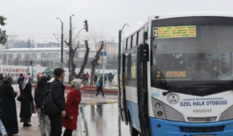 Ankara Büyükşehir Belediyesi’nden 65 Yaş Üstü Kartlarıyla Açıklama! Özel Halk Otobüsleri…
