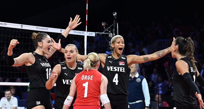 Filenin Sultanları yarı finalde!