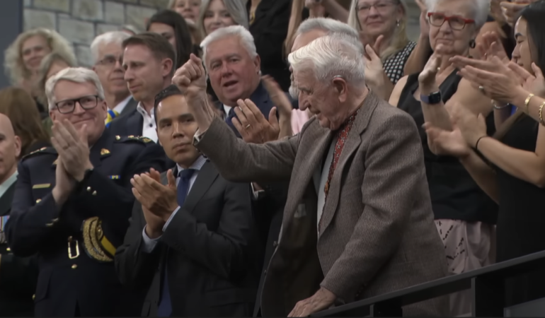 7ccc1ea051781649dc913a573340f625852905bf