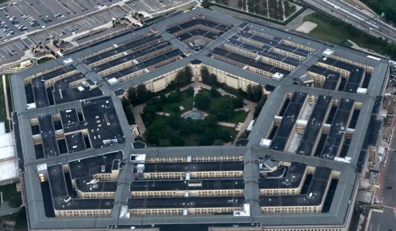 Pentagon: Akdeniz’de yaşanan askeri uçak kazasında 5 Amerikan askeri hayatını kaybetti