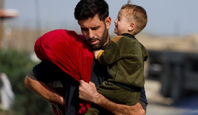 Gazze’de İsrail’in hava saldırısında 32 kişi öldü