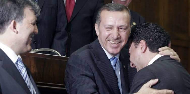 Vecdet Öz, Mahşerin Dört Atlısı’nı yazdı