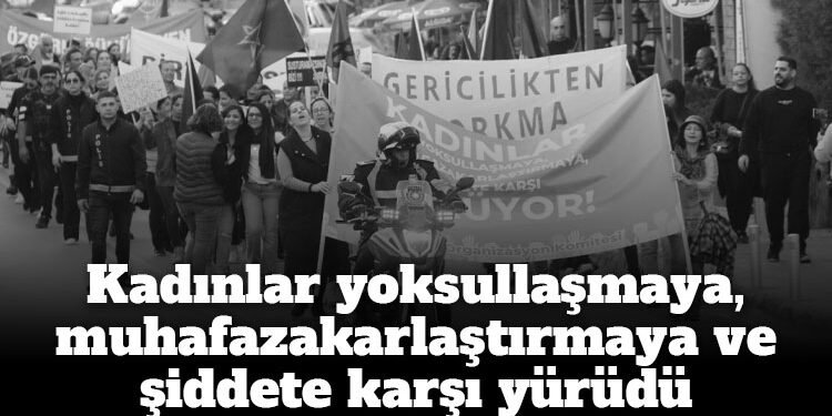 Kadınlar şiddete karşı yürüdü!