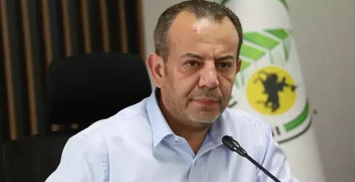 Tanju ÖZCAN, 12 Askerin Kuzey Irak’ta şehit olması üzerine, Bolu’da 7 günlük yas ilan etti