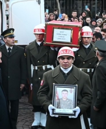 76623-sehit-sozlesmeli-er-semih-yilmaz-in-cenazesi-kirikkale-de-defnedildi-658871d9a5c87