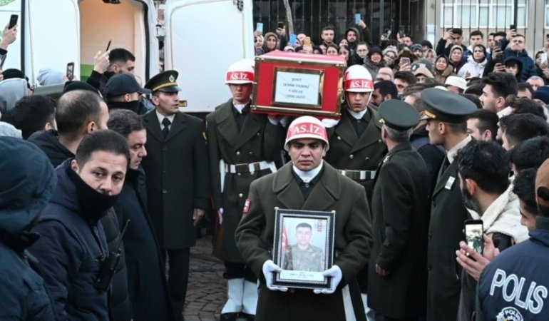 Türkiye, Kuzey Irak’ta 12 askerin şehit olması üzerine neden-sonuç ilişkisini tartışıyor