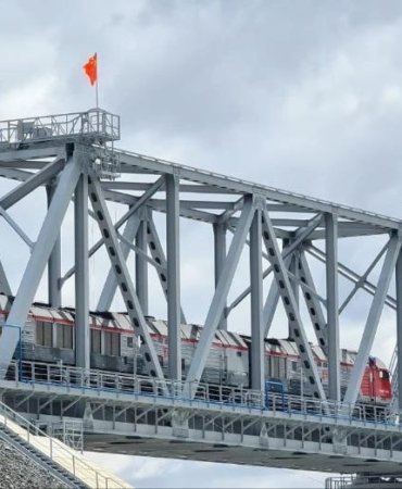 China-Russia-railway-bridge