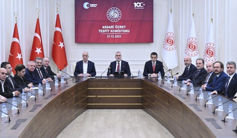 Asgari ücret 2024 yılı için 17000 TL oldu