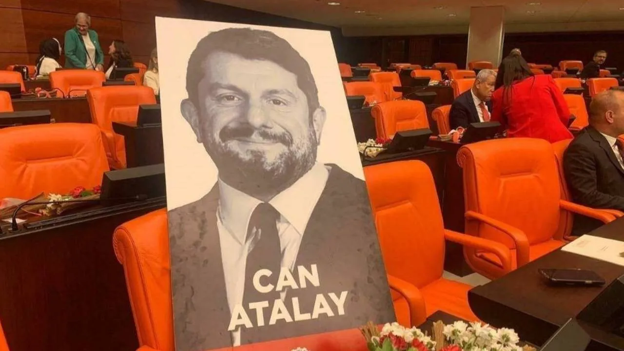 can-atalay-voev_cover