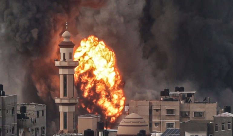 İsrail’in attığı bombalar ile Gazze’de 208 KRATER oluştu! Ölü sayısı 20.000’i aştı. ABD’nin İsrail’e verdiği bombalar…