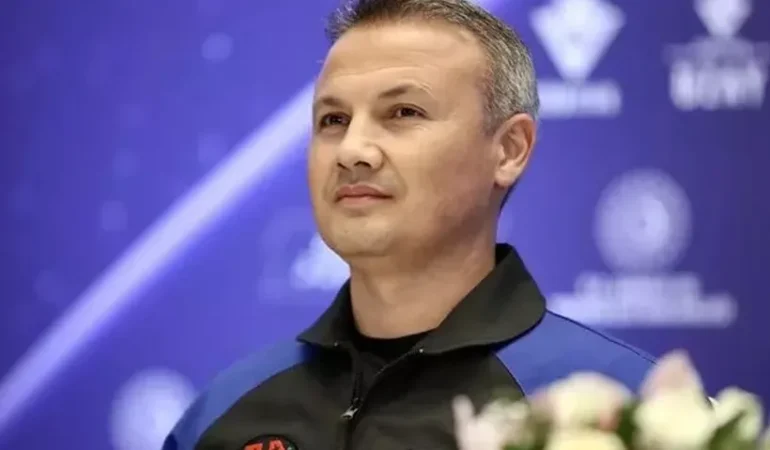 İlk Türk Uzay Yolcusu ALPER GEZERAVCI, 9 Ocak’ta uzaya gidecek