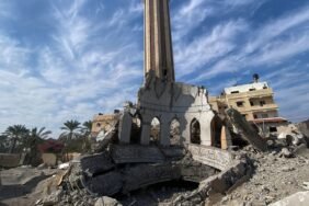 skynews-mosque-gaza_6387029