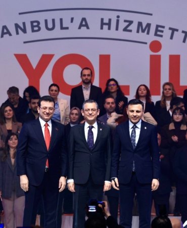 chp-imamoglunun-adayligini-acikladi