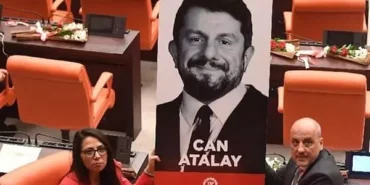 s-7bd0d69f34598dfb34e9d5e9064414f01cebf82a