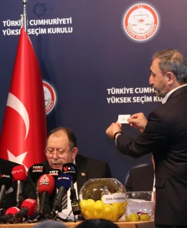 secime-katilacak-partilerin-oy-pusulasindaki-yerleri-belli-oldu