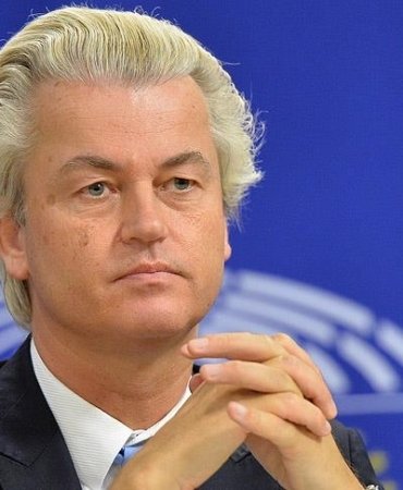 thumbs_b_c_a89113efb8a4e039b74d13c005618d90