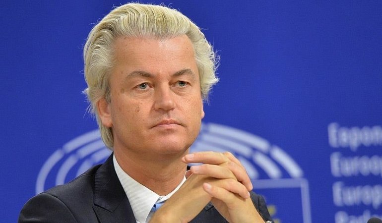 Geert Wilders, Hollanda’da camilerin ve Kuran’ın yasaklanmasını talep eden yasa teklifini geri çekti