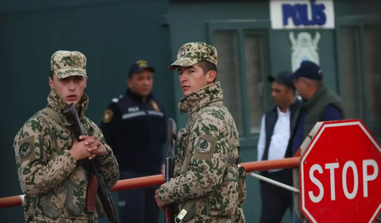 Azerbaycan sınırında nöbet tutan bir asker, Ermenistan’dan ateş açılması neticesinde yaralandı