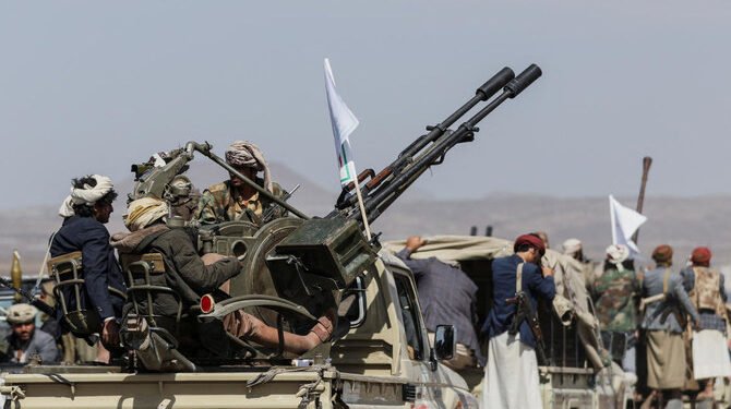 ABD ve İngiltere, Yemen’deki Husilere yeni bir saldırı başlattı. Husiler, saldırıya karşılık sözü verdi!