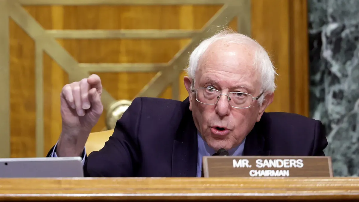 bernie-sanders-0331222