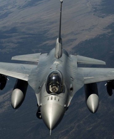 f-16