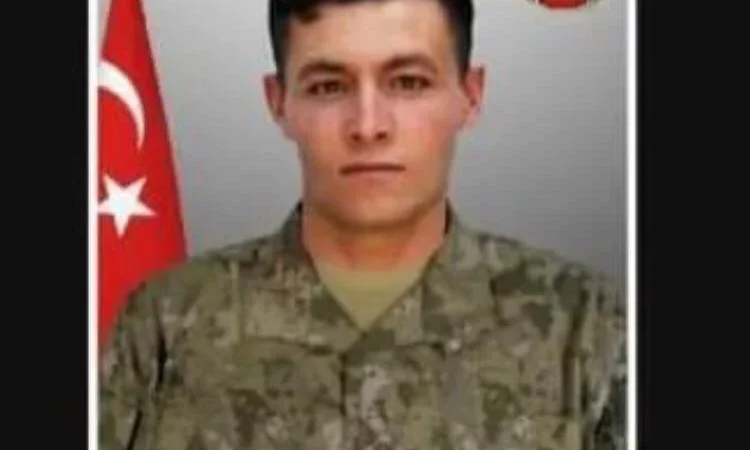 Pençe-Kilit operasyonunda şehit olan sözleşmeli er Salih Ay, son yolculuğuna uğurlandı