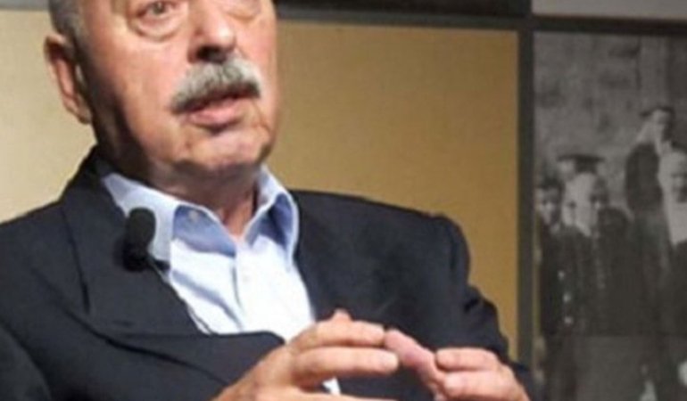 Cumhuriyet’in duayen gazetecisi ALİ SİRMEN hayatını kaybetti