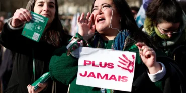 2024-03-04T151101Z_2131988061_RC21F6AO5440_RTRMADP_3_FRANCE-POLITICS-ABORTION-1709573707